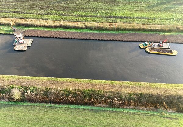 Aire and Calder Navigation bank repairs, Yorkshire, UK