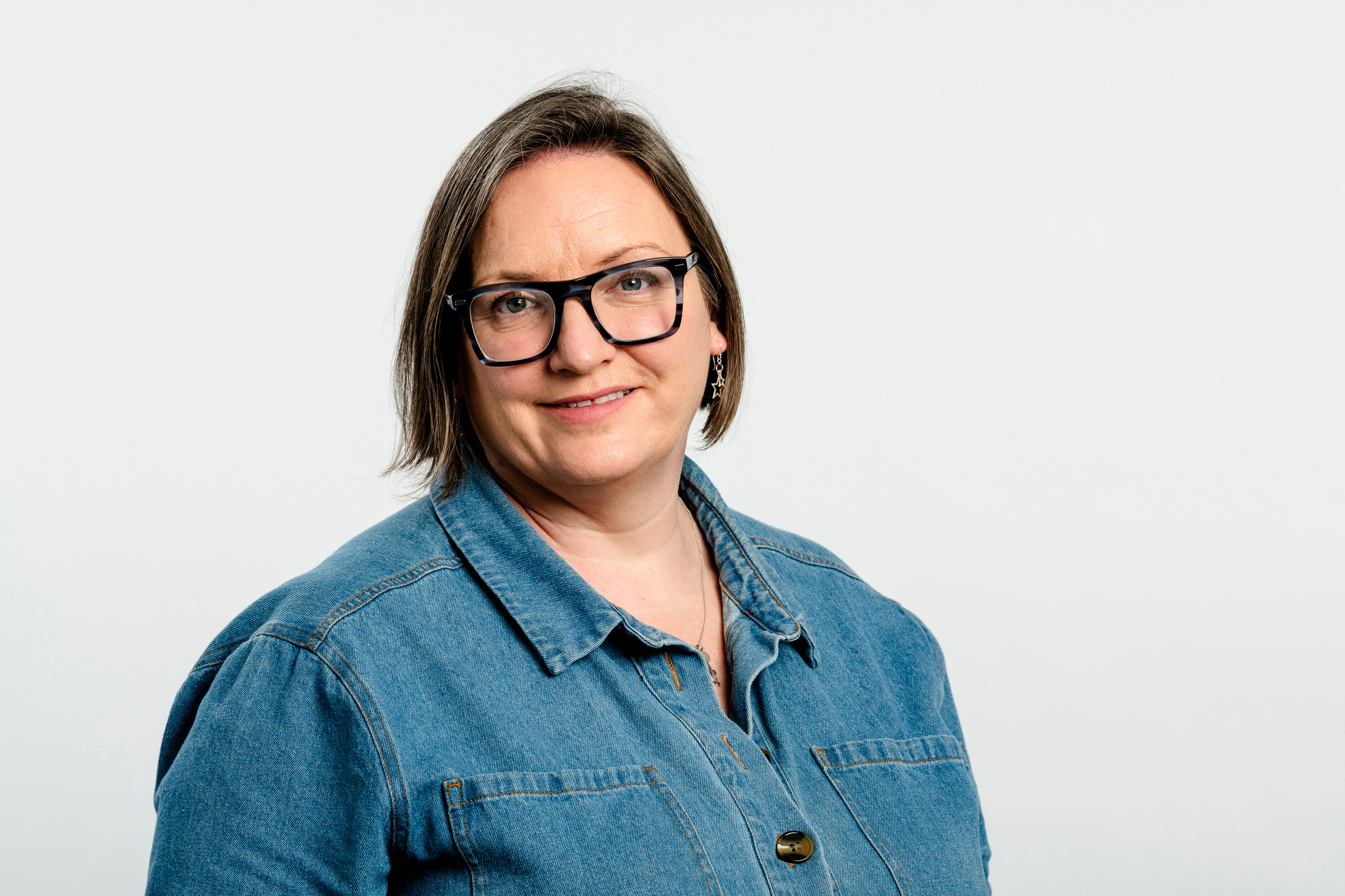 Alison Nicholl logo